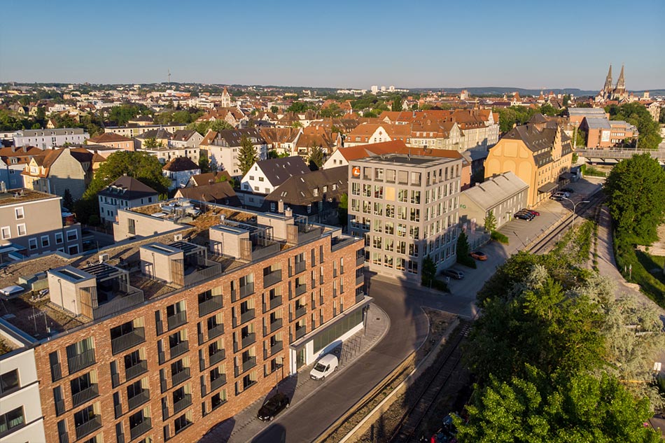 Marina Apartments mit Blick auf Regensburger Dom