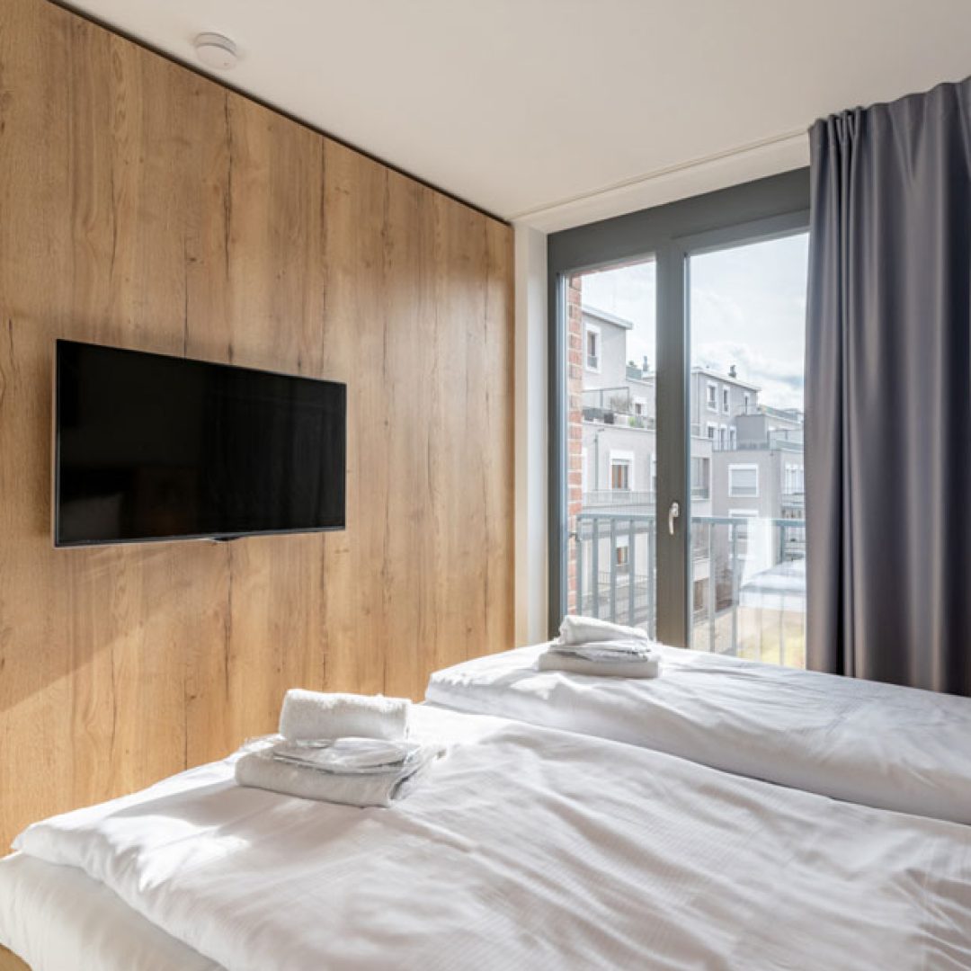 Masterbedroom TV